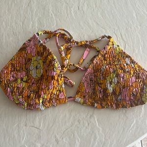 bikini top size large